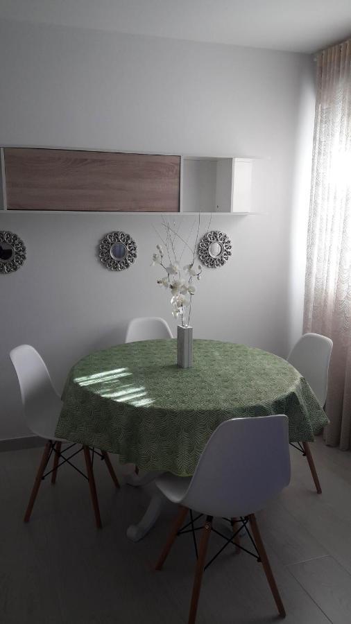 Appartamento Ático vacacional Muros Esterno foto